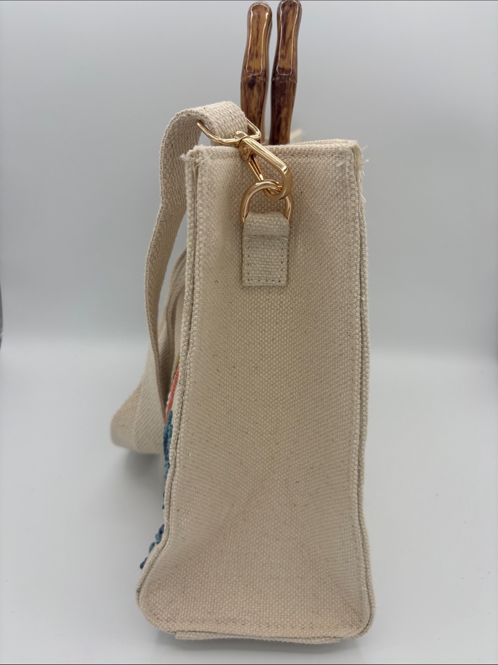 Sol and Mer Beaded Seahorse Canvas Tote with Bamboo Handles - Natural - Picture 5 of 12